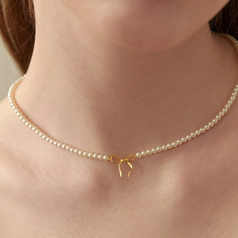 Copper Pearls Bow Necklace Gold One Size