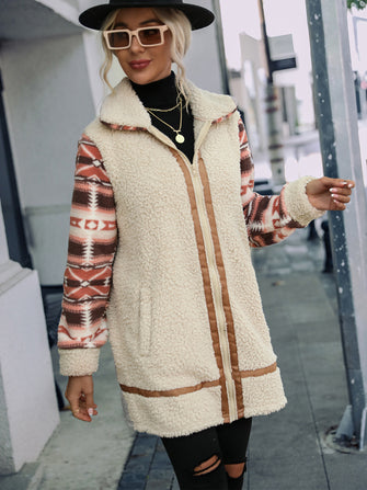 Geometric Zip-Up Collared Sherpa Jacket Beige