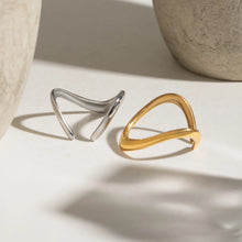 Two-Tone Wave Ring