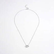 925 Sterling Silver Inlaid Zircon Heart Necklace