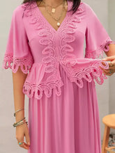 Lace Detail V-Neck Half Sleeve Midi Dress Casual Dresses