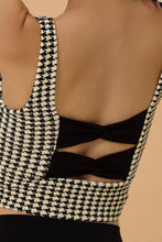 Crisscross Back Houndstooth Active Bra