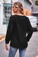 Round Neck Long Sleeve Tee