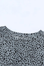 Animal Print Round Neck Tunic Tee with Pockets Woman T Shirts