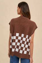 Annie Wear Checkered Short Sleeve Cardigan in Brown and White