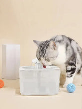Fuente automática para mascotas elegante con sistema de circulación y corriente de agua fluida