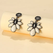 Artificial Turquoise Flower Earrings White One Size