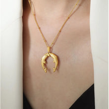 Gold Horseshoe Jewelry Set with Necklace and Earrings