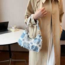 Fuzzy Chain Shoulder Bag Blue onesize Shoulder Bags
