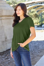 T-shirt a maniche corte con scollo a V Basic Bae Teal da donna con tasca Verde Matcha Magliette da donna