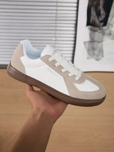 Contrast Lace-Up Casual Sneakers Beige Woman Sneakers