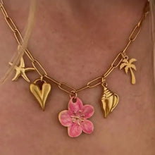 18k gold-plated beach theme pendant necklace with resin flower