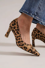 Beast Fashion Faux Suede Leopard Point Toe Pumps Leopard woman pumps