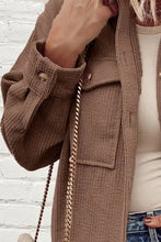 Beige Cord-Utility-Jacke mit Knöpfen, Taschen und Reißverschluss-Details