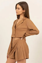 HYFVE Cropped Button-Down Blazer Woman Outerwear