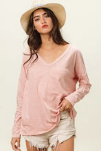BiBi exposed seam V-neck long sleeve light pink T-shirt