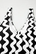 Black and White Patterned One-Piece Swimsuit Swimwear