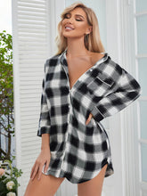 Black and White Plaid Shirt Dress with Lapel Collar and Long Sleeves