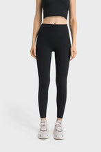 Black Athletic Leggings with High Stretch Nylon Spandex Fabric Black One Size Woman Leggings