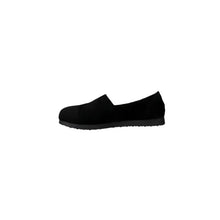 Black round toe flats slip-on shoe with flat sole