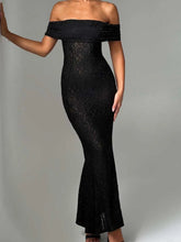 Black Off-the-Shoulder Lace Evening Dress