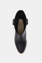 Black Point Toe Boots with Butterfly Cut Design for Women Woman Boots