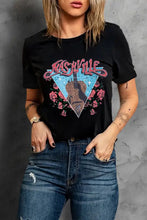 Black short-sleeved T-shirt with Nashville graphic and guitar rose design