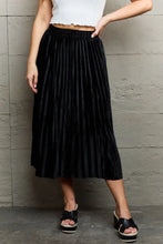 Black pleated midi skirt in soft tulle with accordion pleats