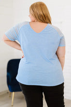 Blue Floral Plus Size Top with Short Sleeve Length for Women Woman T Shirts