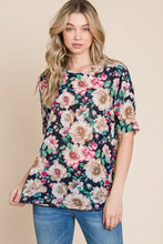 Bombom Floral round neck t-shirt with dark floral print