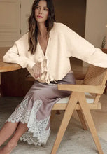 Bowknot Front V Neck Long Sleeve Sweater Woman Outerwear