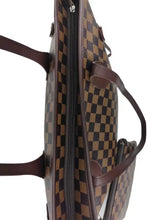 Braunes kariertes PVC-Taschen-Set mit Reißverschluss-Shopper und passender Tasche