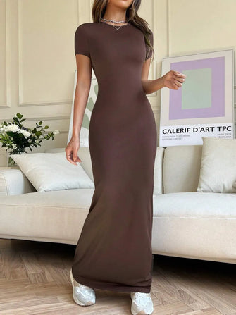 Brown Maxi Dress with Belt and Stretch Fabric Brown