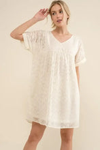 And The Why Woven Leopard Baby Doll Roll-Sleeve Casual Dress Casual Dresses