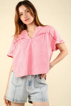Casual fit pink notched short sleeve top in washed knit fabric