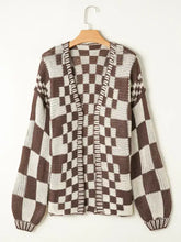 Checkerboard pattern sweater cardigan in brown and white knit