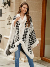 Checkered Faux Fur Trim Poncho Woman Poncho