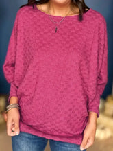 Women’s magenta checkered round neck batwing sleeve long top