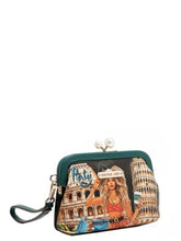 Chelsea Pearl Kiss-Lock Coin Purse Italy-Themed Accessory