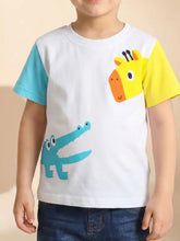 Children’s animal print color block t-shirt with giraffe and crocodile