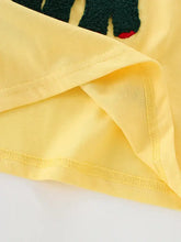 Yellow round neck t-shirt with black red elephant embroidery