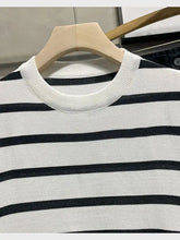 Classic striped knit short sleeve T-shirt in black and white stripes