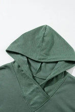Green color block dropped shoulder hoodie with ribbed cuffs and hem