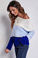 Color Block Knit Sweater with Moderate Stretch and Long Sleeve Length Sweater Pullovers