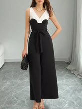 Stylish color block wide leg jumpsuit with sweetheart neckline