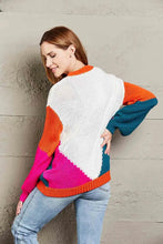 Color Blocked Knit Sweater with Long Sleeve and Round Neck Sweater Pullovers