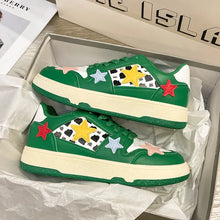 Colorful Star Accent Women’s Athletic Sneakers Green