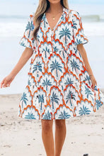 Contrast Palm Tree Printed Short Sleeve Flowy Dress Casual Dresses