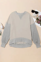 Contrast round neck long sleeve sweatshirt in two-tone design