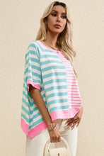 Women’s contrast stripes round neck half sleeve T-shirt